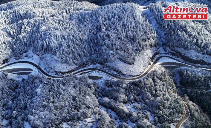 Yaralıgöz Dağı'ndaki kar ve sis dron ile görüntülendi