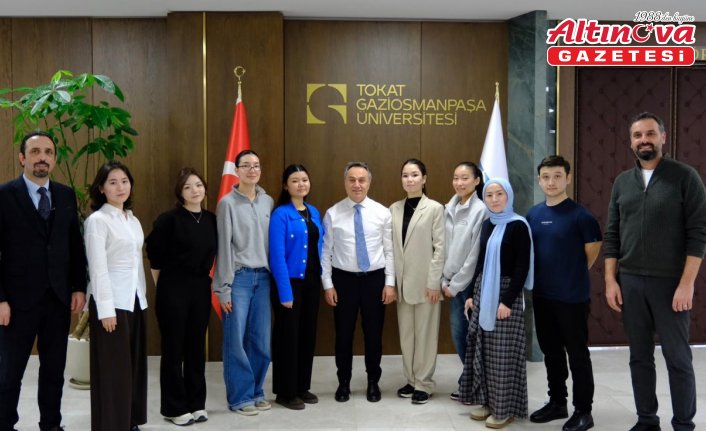TOGÜ çift diploma programı öğrencilerinden Rektör Yılmaz'a ziyaret