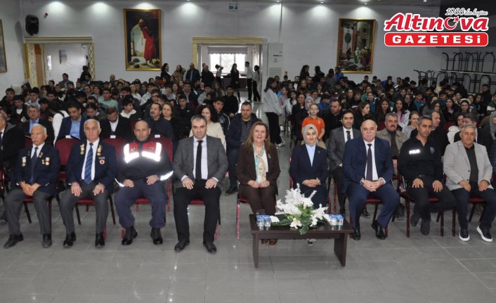 Gümüşhacıköy'de Çanakkale Zaferi’nin 111. yılı anıldı