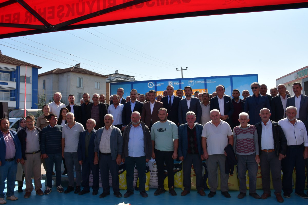Samsun'da Çiftçiye Büyük Destek: Vezirköprü'de 844 Üreticiye Tohum ve Gübre