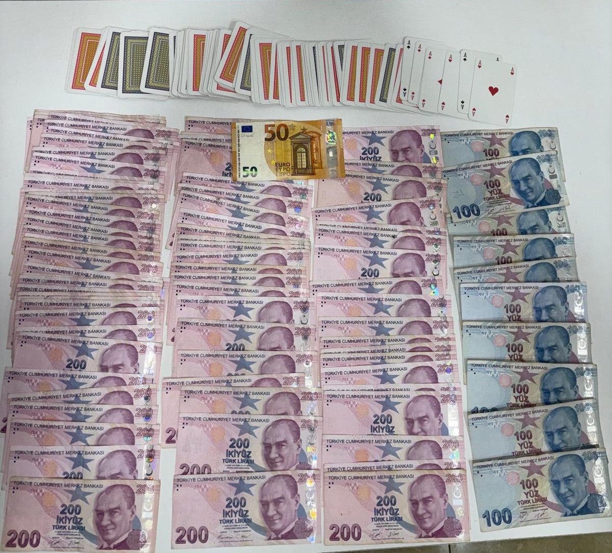 Samsun Çarşamba'da Kumar Operasyonu: 5 Kişiye Dev Ceza!