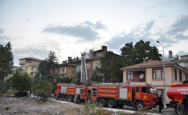 Çorum'da çatı yangını