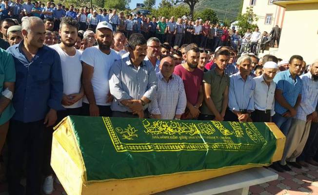 Giresun'da gölette boğulan genç toprağa verildi