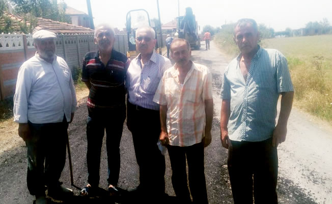 Bafra Köy Yolları Asfalt lama Çalışmaları Devam Ediyor