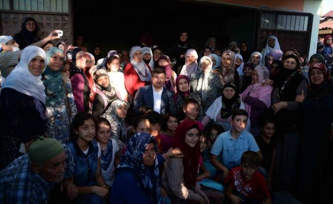 Eski Başbakan Davutoğlu Tokat'ta