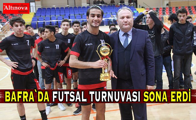 Bafra'daki futsal turnuvası sona erdi