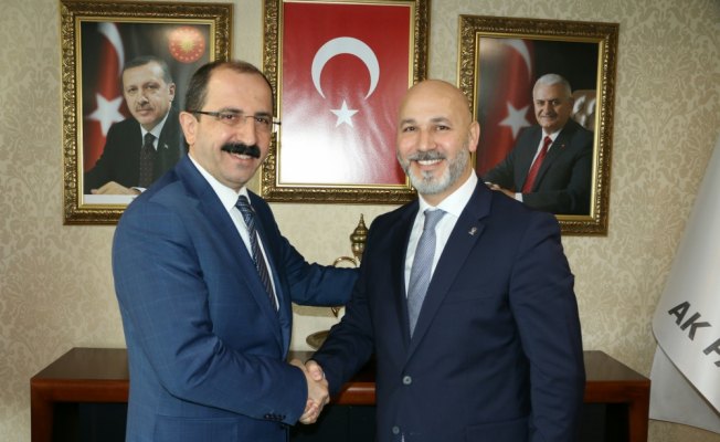 AK Parti Samsun İl Başkanlığında devir teslim töreni