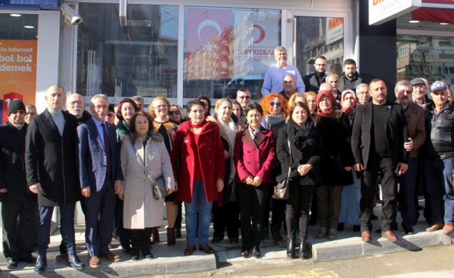 İYİ Parti’den Mehmetçik için kan bağışı