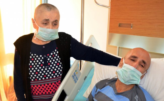 Kanser hastası babalarına destek için saçlarını kazıttılar