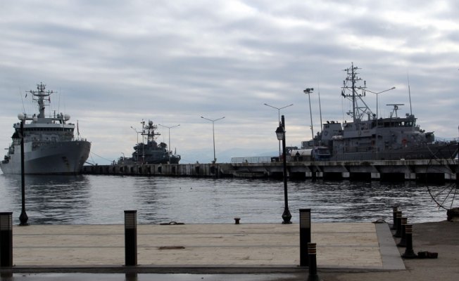 Savaş gemileri Sinop'tan ayrıldı