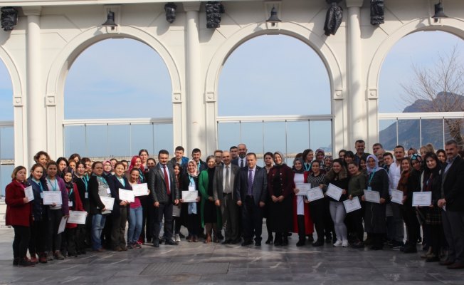 Bartın'da Yenidoğan Canlandırma Programı