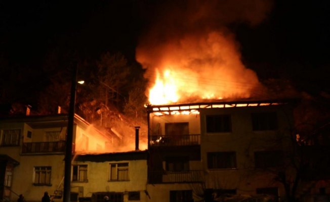 Mudurnu'da ev yangını