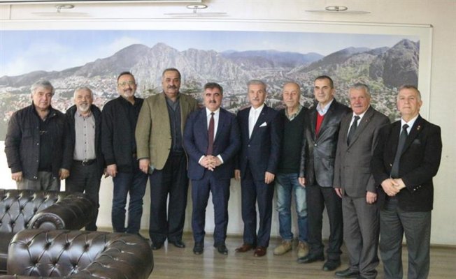 Başkan Özdemir'e ziyaretler