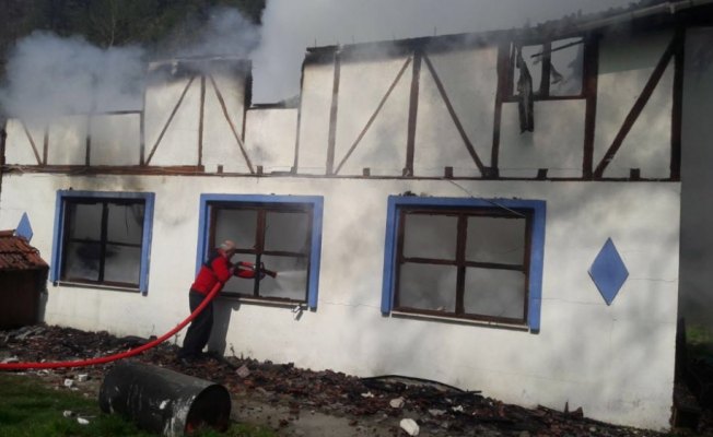 Düzce'de restoran yangını