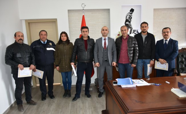 Gümüşhacıköy'de başarılı polislere başarı belgesi verildi