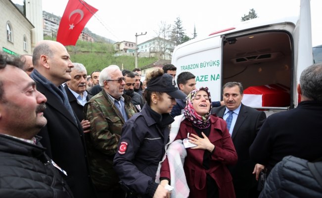 Şehit polis son yolculuğuna uğurlandı