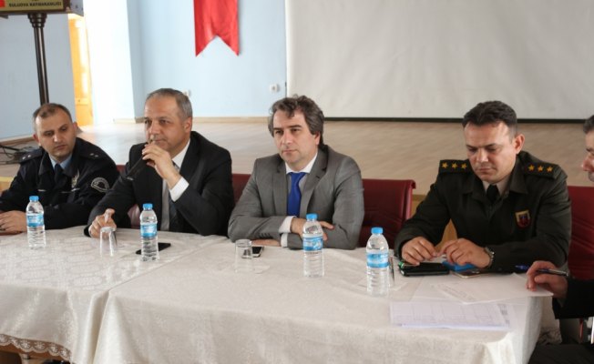 Suluova Güvenlik Muhtarlar ve Halk Toplantısı yapıldı