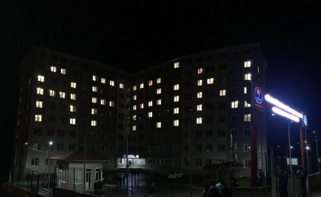 Yurtlarda kalan öğrencilerden Afrin'deki askerlere destek