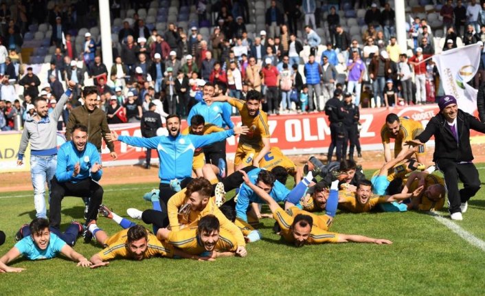 Altınordu Belediyespor şampiyon oldu