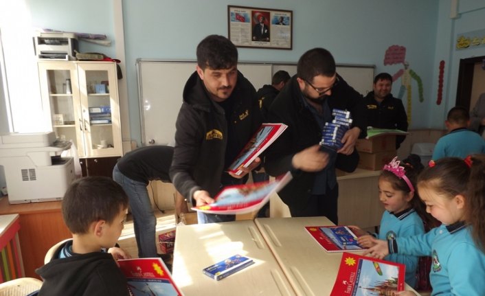 Çotanak OFF-ROAD grubundan öğrencilere destek