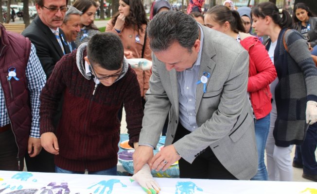 Dünya Otizm Farkındalık Günü