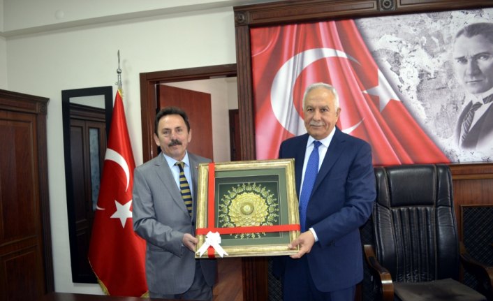 Eski Devlet Bakanı Başesgioğlu Alaplı'da