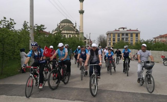 Sağlık için pedalladılar