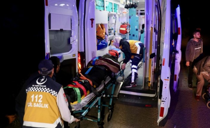 Düzce'de motosiklet kazası: 1'i ağır 3 yaralı