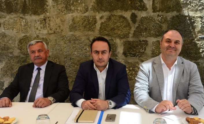 Giresun'da köy yollarında öncelik turizmin olacak