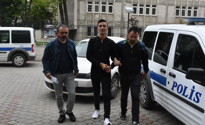 GÜNCELLEME - Uyuşturucu zanlısı çuvalların arasında saklanırken yakalandı