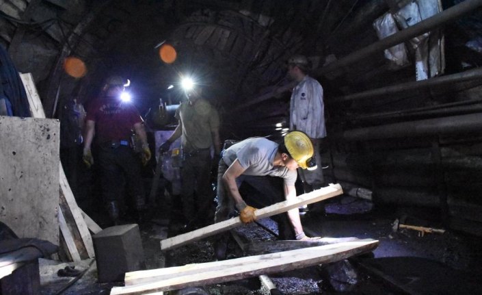 Maden ocağında ilk sahur
