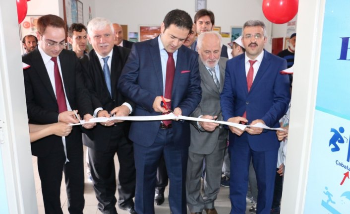 Of'ta TÜBİTAK 4006 Bilim Fuarı heyecanı yaşandı