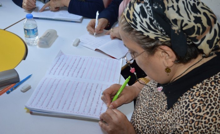 ORMEK'teki okuma yazma kursları devam ediyor