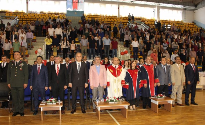 Suluova Meslek Yüksekokulunda mezuniyet töreni