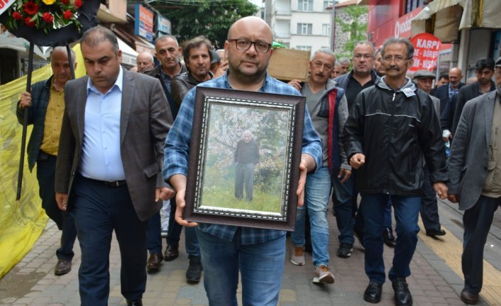Ünlü besteci Ahmet Kaçar son yolculuğuna uğurlandı