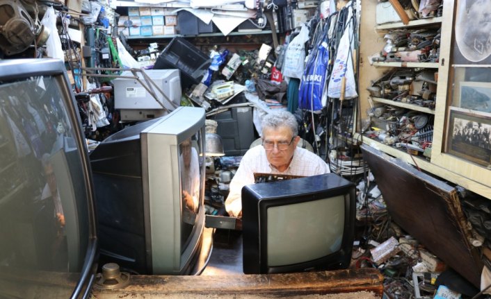 10 metrekareye sığan yarım asırlık meslek aşkı