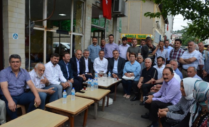 AK Parti adaylarından seçim teşekkürü