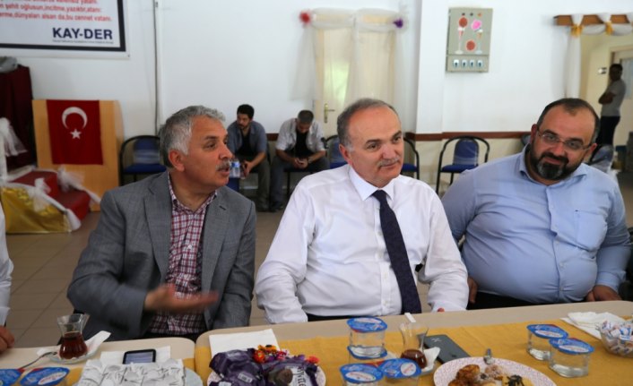 Bakan Özlü'den Vali Yıldırım'a taziye ziyareti