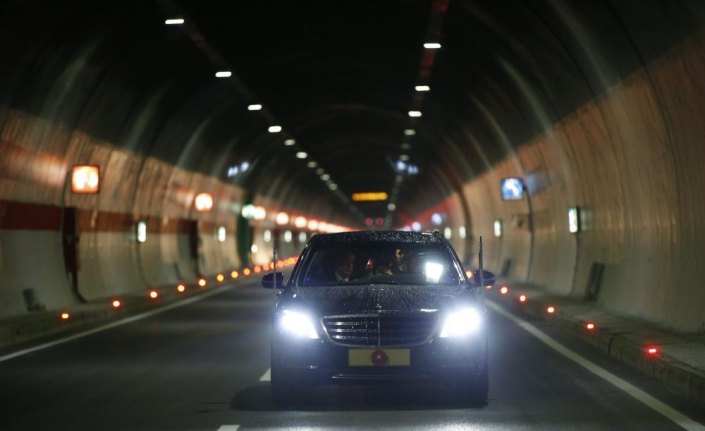 Cumhurbaşkanı ve AK Parti Genel Başkanı Recep Tayyip Erdoğan: (2)