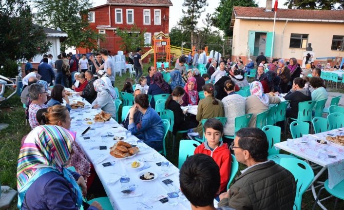 İnebolu'da mahalle iftarı düzenlendi