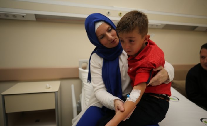 Makedonyalı çocuğa Düzce'den sağlık eli