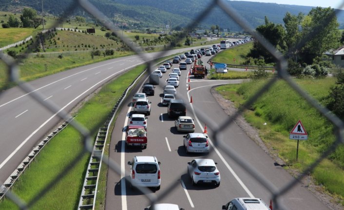 Otoyolda bayram trafiği
