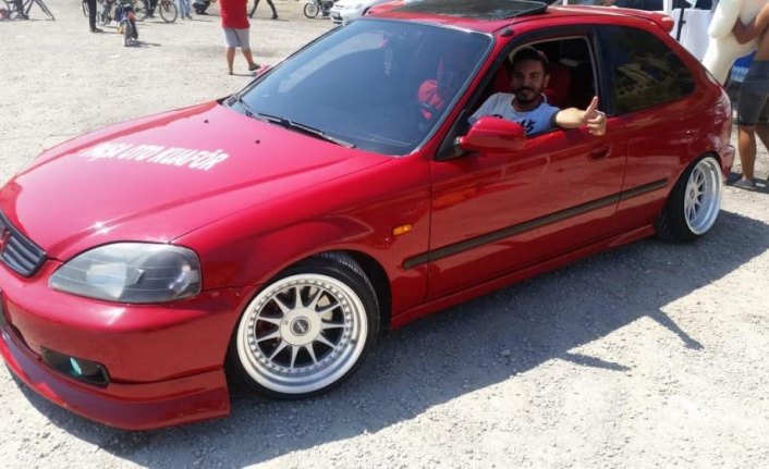 Modifiye araç tutkunları Sinop'ta buluştu