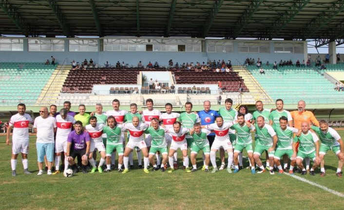 Veteran milliler, Ünyeli veteranlarla karşılaştı