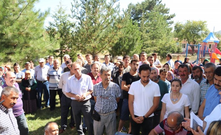 Bolu'da köylülerin kum ocağı tepkisi