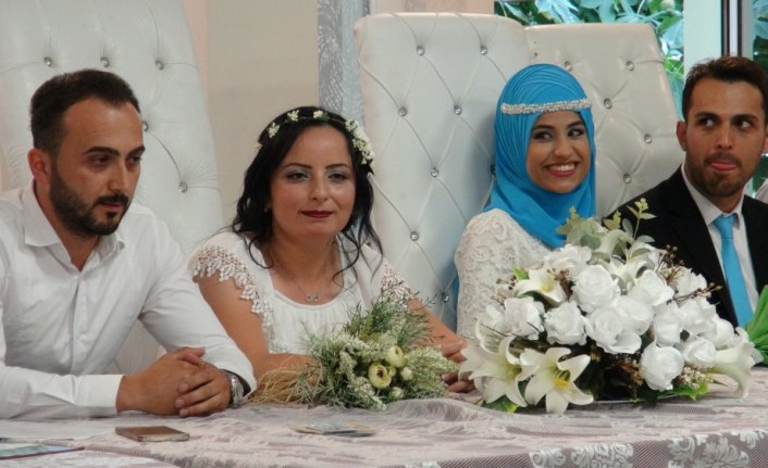 Çaycuma'da özel tarihte toplu nikah kıyıldı