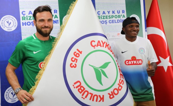 Çaykur Rizespor'da imza töreni
