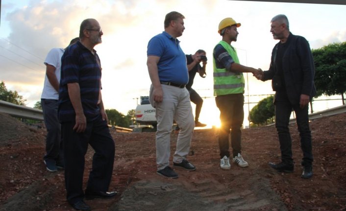 İstanbul Milletvekili İslam, sel bölgesinde incelemeler yaptı