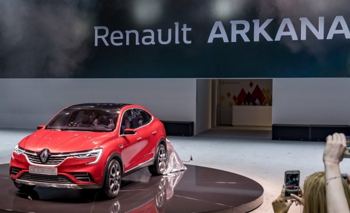 Renault ARKANA Moskova'da tanıtıldı