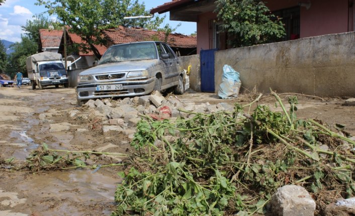 Erbaa'da dolu ve sağanak